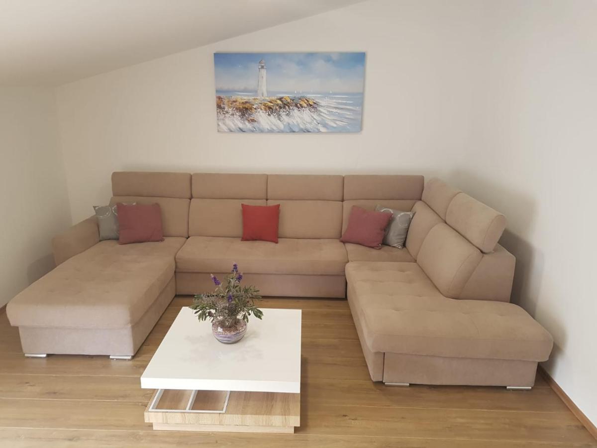 Apartman Doni Сплит Екстериор снимка